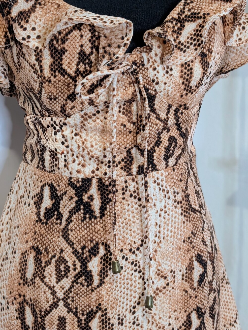 Here Comes The Sun Snake Print Ruffle Mini Dress Size S Padded Bust Flowy